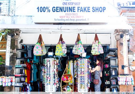 fake brand clothes bali - best shops in Bali.